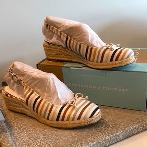 Life Stride Wedge striped sling back heels. New in box! Size 7.5.